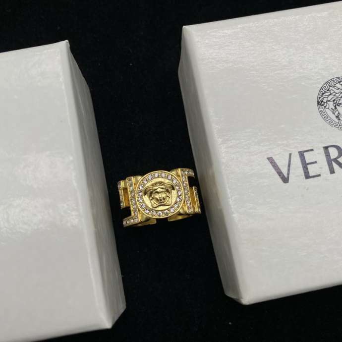 Picture of Versace Ring _SKUVersacering06cly1617149